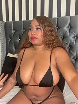 Marathompsonn online show from 04-17-26, 04:21