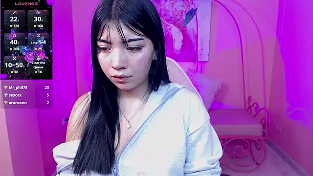Snapshot of Soffi_x_x_ chatting on 06-11-26, 12:32 Soffi x x online show from 06-11-26, 12:32