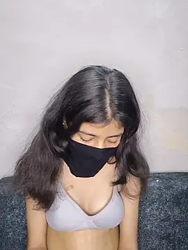 Prihu143 online show from 06-24-26, 02:27