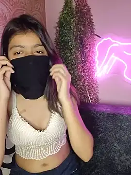 Prihu143 online show from 07-26-26, 04:25