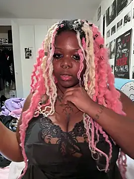 Nyla xox online show from 04-04-26, 10:07