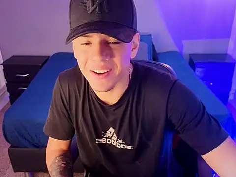Erick  1 online show from 05-02-26, 02:49