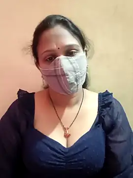 Latha lovely online show from 04-10-26, 01:55