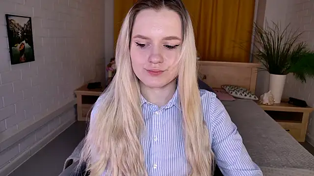SherriButlers online show from 04-25-26, 05:10