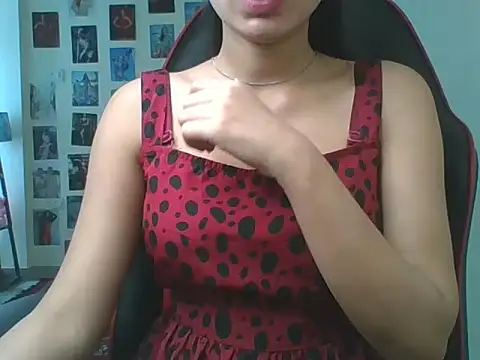 sweety gaur online show from 04-05-26, 05:04