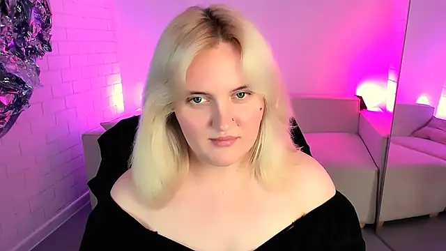 KathyBriggs online show from 06-18-26, 09:36