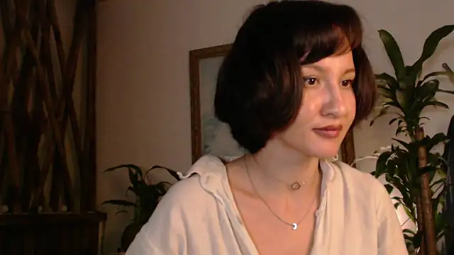 Snapshot of wanderwhitch chatting on 06-16-26, 04:59 wanderwhitch online show from 06-16-26, 04:59