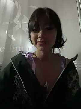 WandaRosse online show from 03-29-26, 01:49