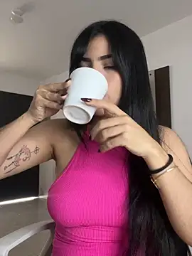 lucymaciel online show from 03-26-26, 08:14