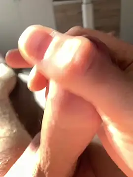 marceloo1337 online show from 04-11-26, 08:07