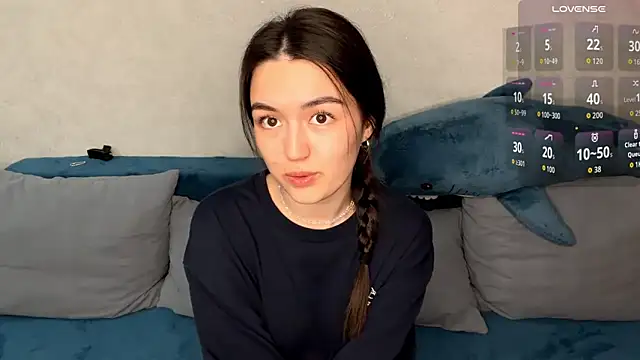 lilysolar online show from 04-03-26, 03:32