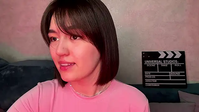 lilysolar online show from 05-10-26, 05:29