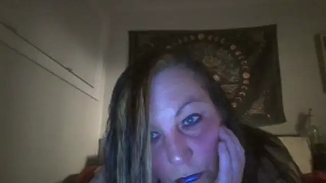 Queenemerald online show from 03-26-26, 03:45
