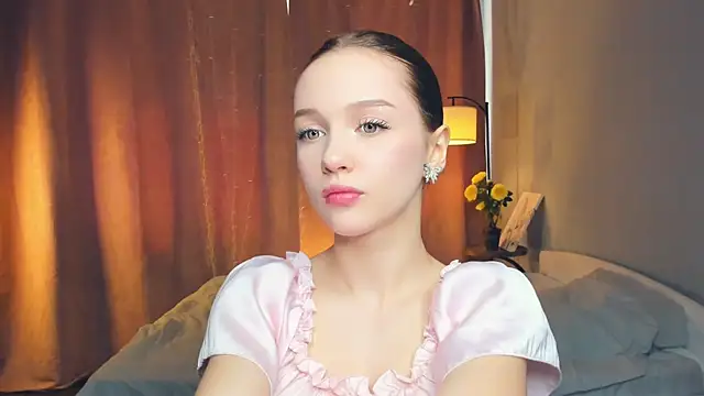 Snapshot of SharriSang chatting on 06-14-26, 07:10 SharriSang online show from 06-14-26, 07:10