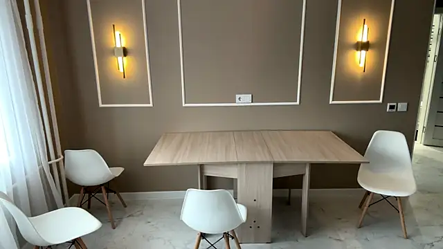 Snapshot of KseniaVixen chatting on 04-09-26, 11:37 KseniaVixen online show from 04-09-26, 11:37