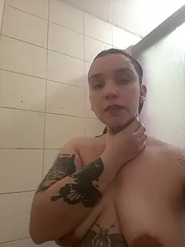 Snapshot of BestBrazilianGirlfriend chatting on 06-20-26, 06:11 BestBrazilianGirlfriend online show from 06-20-26, 06:11