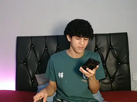 JIMM MENDOZA online show from 04-23-26, 01:24