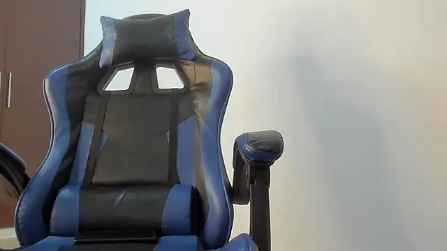 Snapshot of Milo_LatinBoy chatting on 03-26-26, 07:52 Milo LatinBoy online show from 03-26-26, 07:52