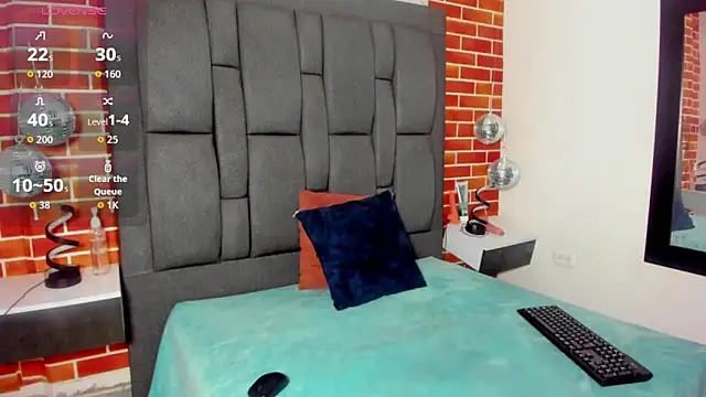 luxuryheavenn online show from 05-08-26, 08:14