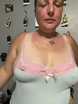 Snapshot of sweetkacibaby chatting on 07-10-26, 12:37 sweetkacibaby online show from 07-10-26, 12:37