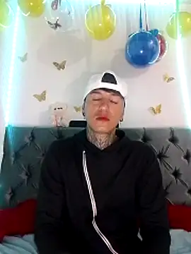 ANDRES URRIETA online show from 04-06-26, 10:27