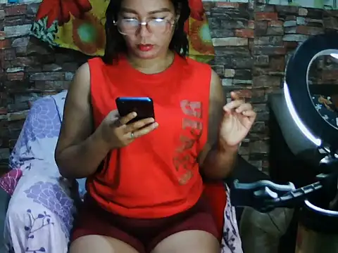 Snapshot of honey_krishia chatting on 07-11-26, 02:47 honey krishia online show from 07-11-26, 02:47