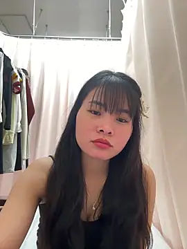 Naked-xx online show from 05-18-26, 04:07