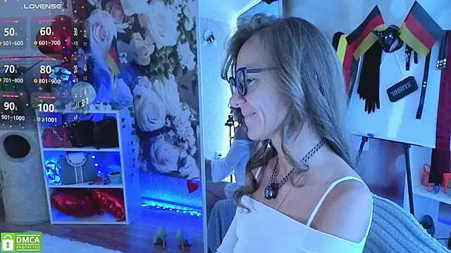 Snapshot of jesica_mooonn chatting on 06-27-26, 04:17 jesica mooonn online show from 06-27-26, 04:17