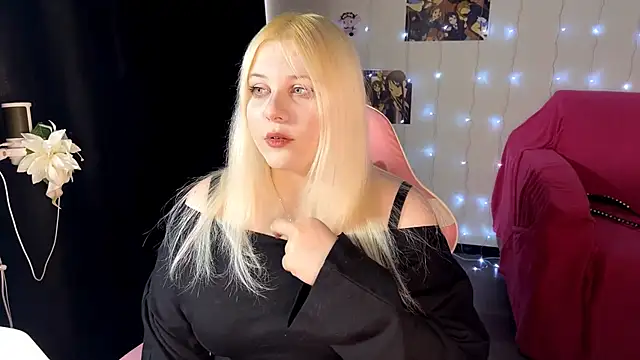 Snapshot of Tina_Evanss chatting on 03-31-26, 07:53 Tina Evanss online show from 03-31-26, 07:53