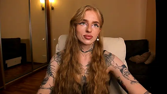 Snapshot of harley_kimm chatting on 06-29-26, 05:46 harley kimm online show from 06-29-26, 05:46