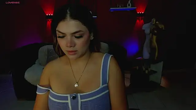 Sofia Velvetx online show from 05-27-26, 01:41