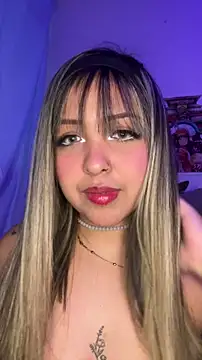 NinaValencia  online show from 03-28-26, 07:57