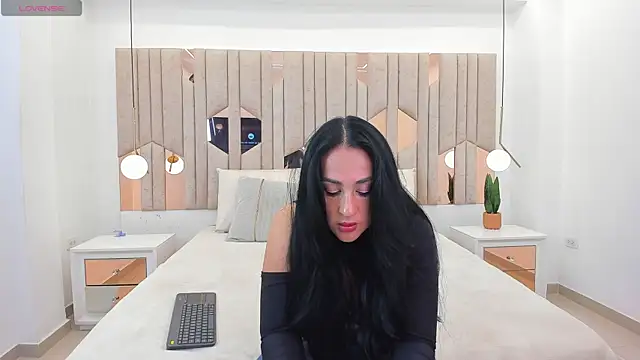 chanel watson online show from 05-12-26, 04:53