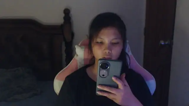 Snapshot of sweet_21_1 chatting on 07-19-26, 01:59 sweet 21 1 online show from 07-19-26, 01:59