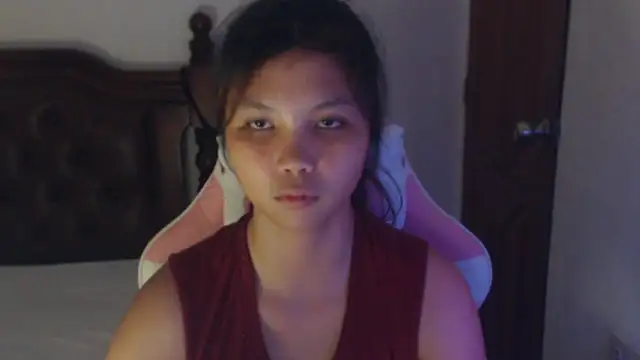 Snapshot of sweet_21_1 chatting on 07-21-26, 05:48 sweet 21 1 online show from 07-21-26, 05:48