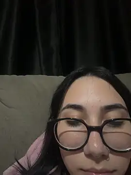 juliacosta online show from 04-03-26, 05:49