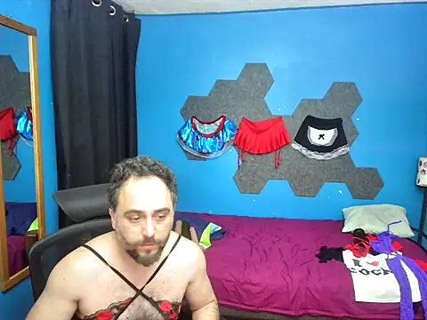 MachoPutito online show from 07-11-26, 04:37