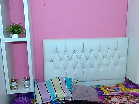 23alana online show from 05-26-26, 03:24