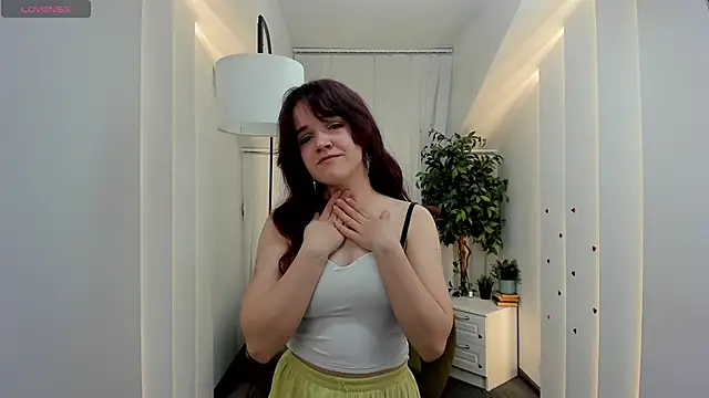 Snapshot of Anny_Lani chatting on 03-28-26, 05:07 Anny Lani online show from 03-28-26, 05:07