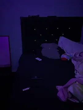 C1N09 online show from 04-02-26, 07:06