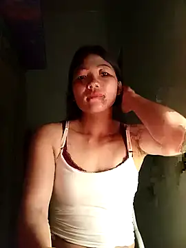 Snapshot of -Quyny- chatting on 04-12-26, 07:08 -Quyny- online show from 04-12-26, 07:08