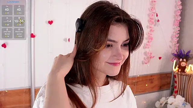 CherlyGuss online show from 06-22-26, 03:19