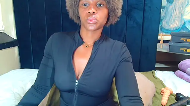 Snapshot of CaramelCandyxx chatting on 07-03-26, 06:09 CaramelCandyxx online show from 07-03-26, 06:09