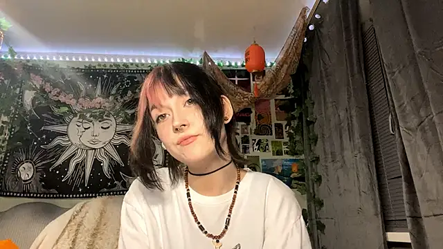 DancingDancingLove online show from 03-27-26, 09:25