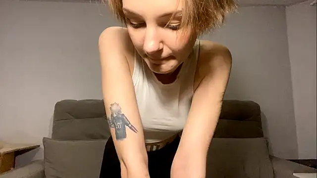 Snapshot of SleepySonya1 chatting on 04-03-26, 02:37 SleepySonya1 online show from 04-03-26, 02:37