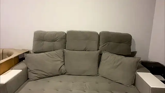 Snapshot of SleepySonya1 chatting on 05-10-26, 10:04 SleepySonya1 online show from 05-10-26, 10:04