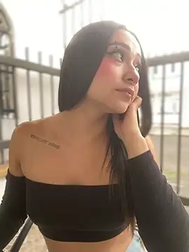 Snapshot of Ashley_pinkk21 chatting on 03-28-26, 08:41 Ashley pinkk21 online show from 03-28-26, 08:41