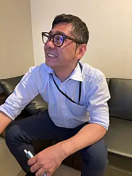 Snapshot of RYUICHI_1919 chatting on 06-17-26, 10:28 RYUICHI 1919 online show from 06-17-26, 10:28