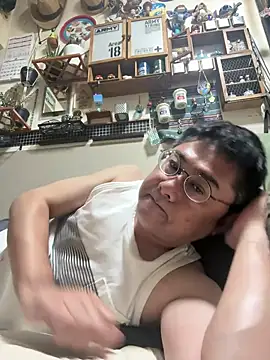 Snapshot of RYUICHI_1919 chatting on 06-20-26, 01:47 RYUICHI 1919 online show from 06-20-26, 01:47