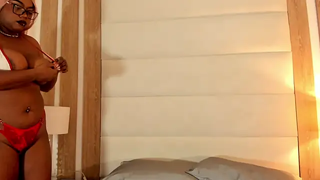 Snapshot of SUSAN-BLUE chatting on 07-01-26, 04:03 SUSAN-BLUE online show from 07-01-26, 04:03